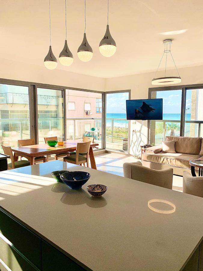 Beach Place Apartments Hajfa Zewnętrze zdjęcie