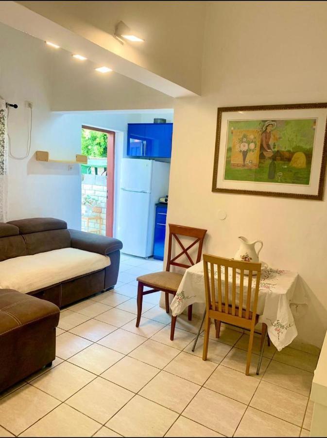 Beach Place Apartments Hajfa Zewnętrze zdjęcie