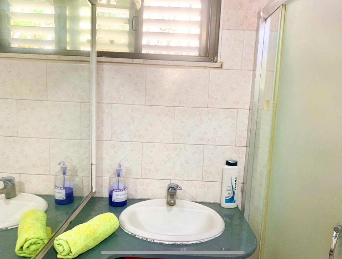 Beach Place Apartments Hajfa Zewnętrze zdjęcie